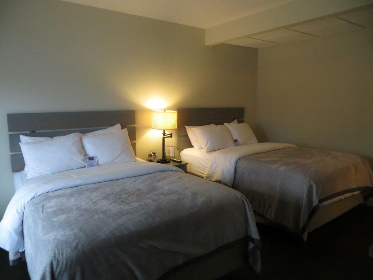Brio Beach Inn ทราเวิร์สซิตี้ ภายนอก รูปภาพ