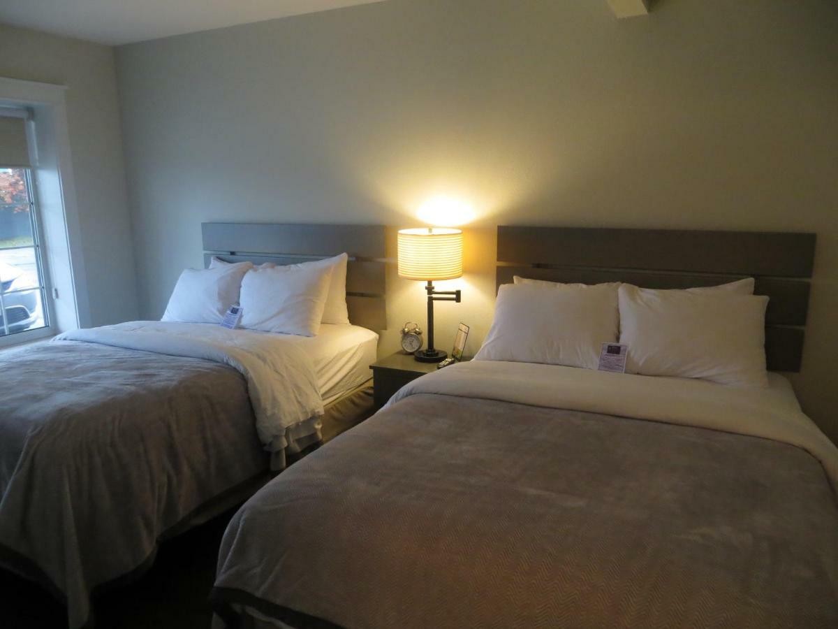 Brio Beach Inn ทราเวิร์สซิตี้ ภายนอก รูปภาพ
